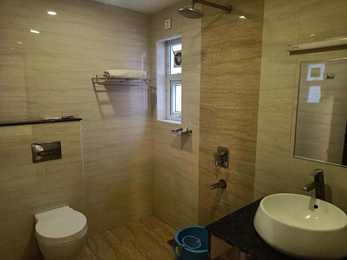 The Kings Park Residency Hotel Csennai Kültér fotó