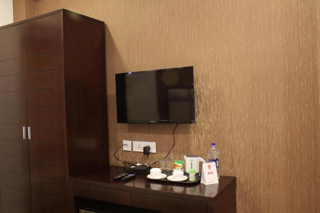 The Kings Park Residency Hotel Csennai Kültér fotó