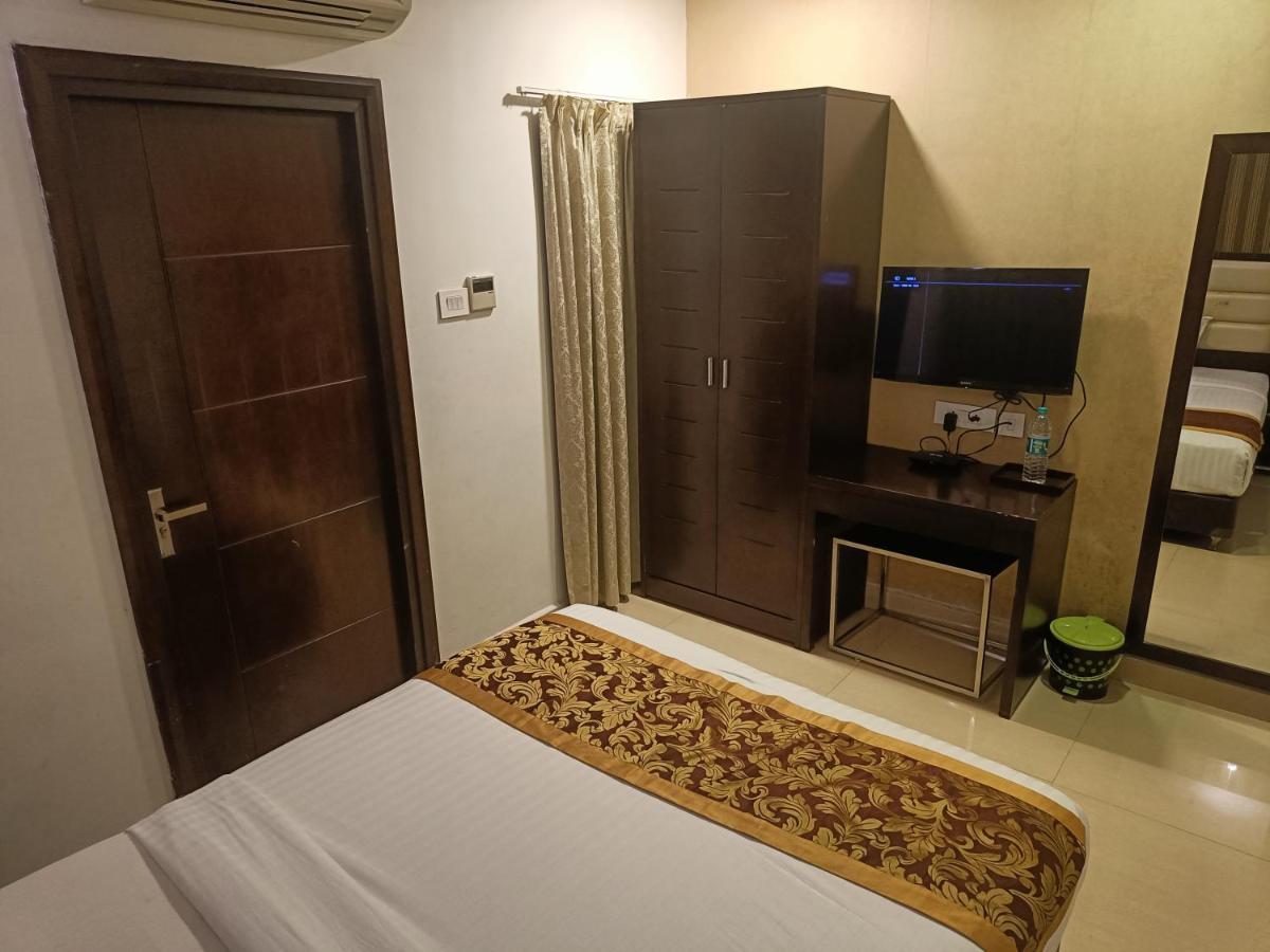 The Kings Park Residency Hotel Csennai Kültér fotó