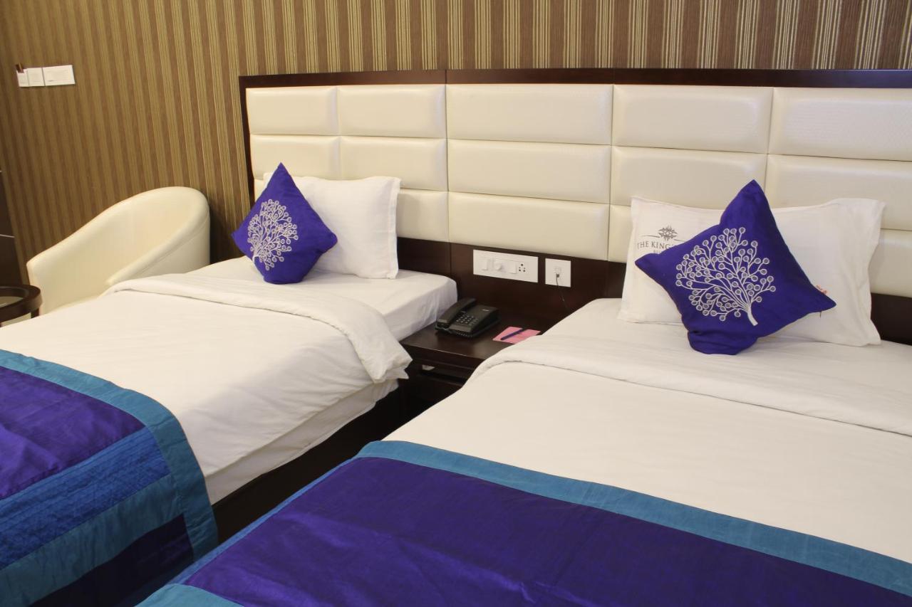 The Kings Park Residency Hotel Csennai Kültér fotó