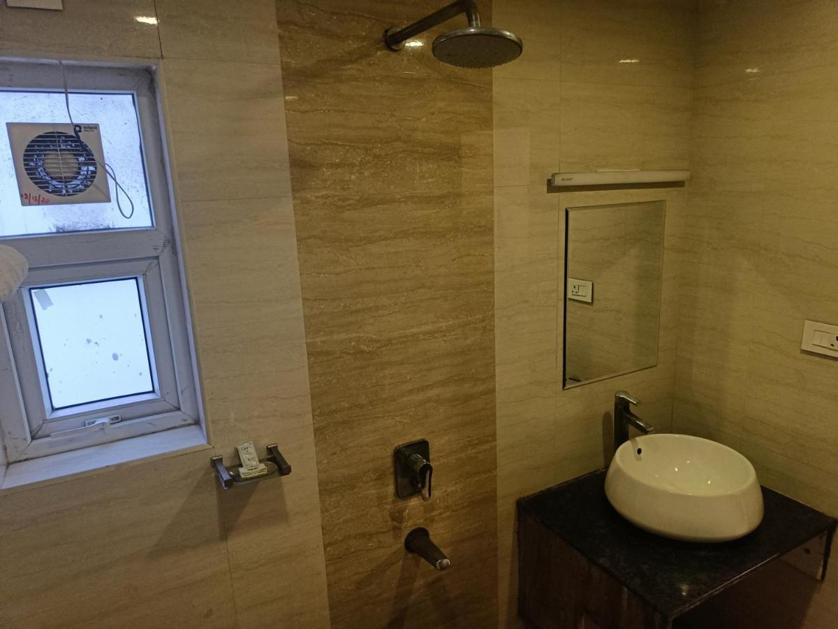 The Kings Park Residency Hotel Csennai Kültér fotó
