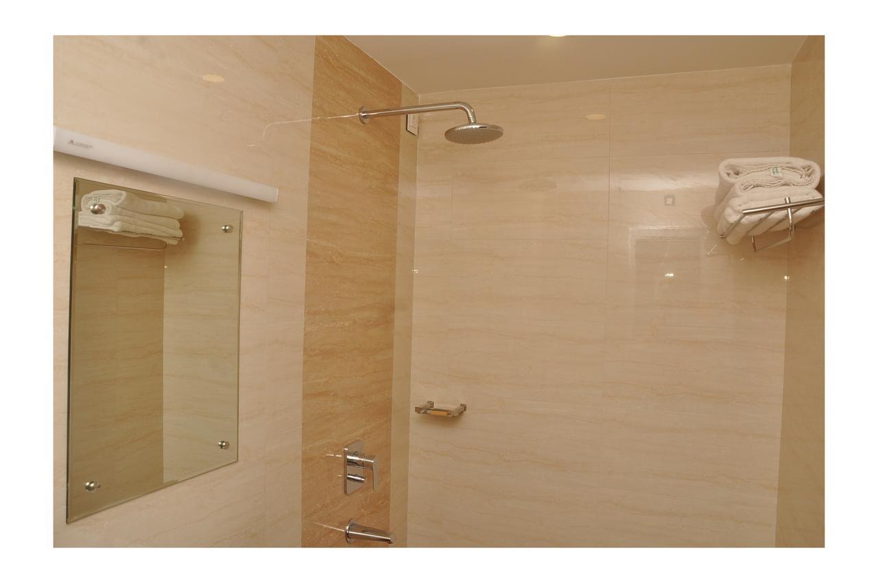 The Kings Park Residency Hotel Csennai Kültér fotó