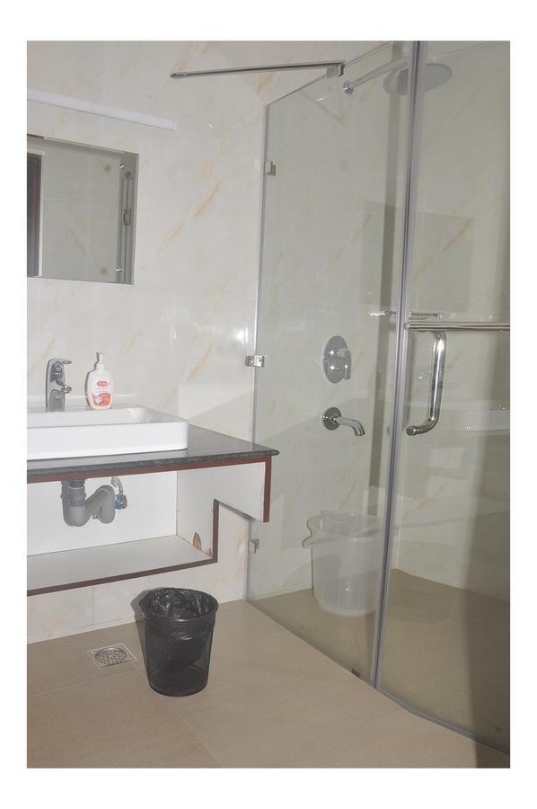 The Kings Park Residency Hotel Csennai Kültér fotó